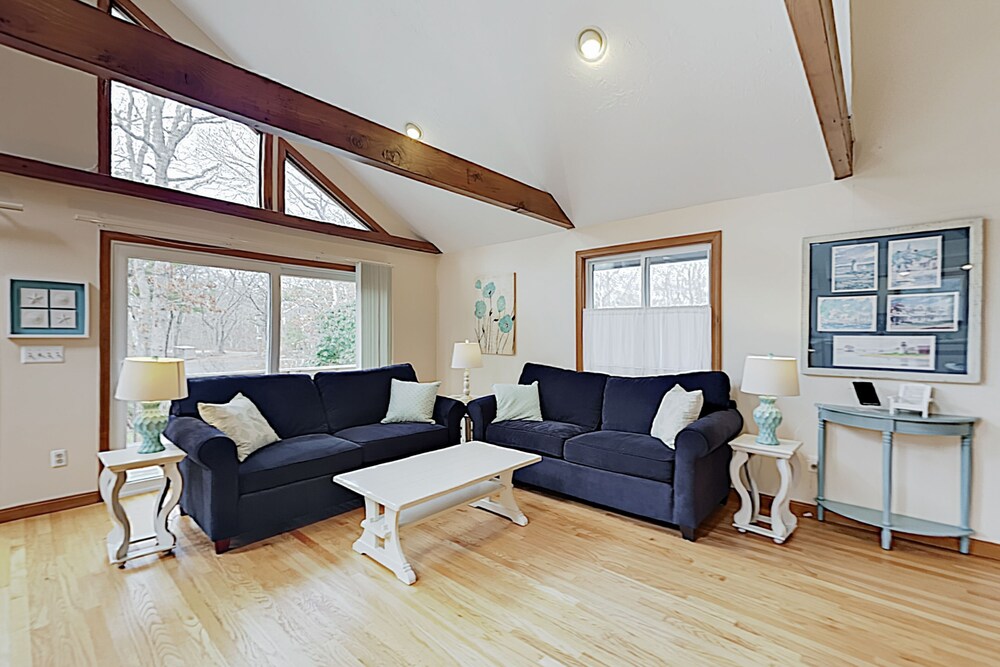 Charming Home with Deck, Screened Porch, Private Balcony, Near Beaches