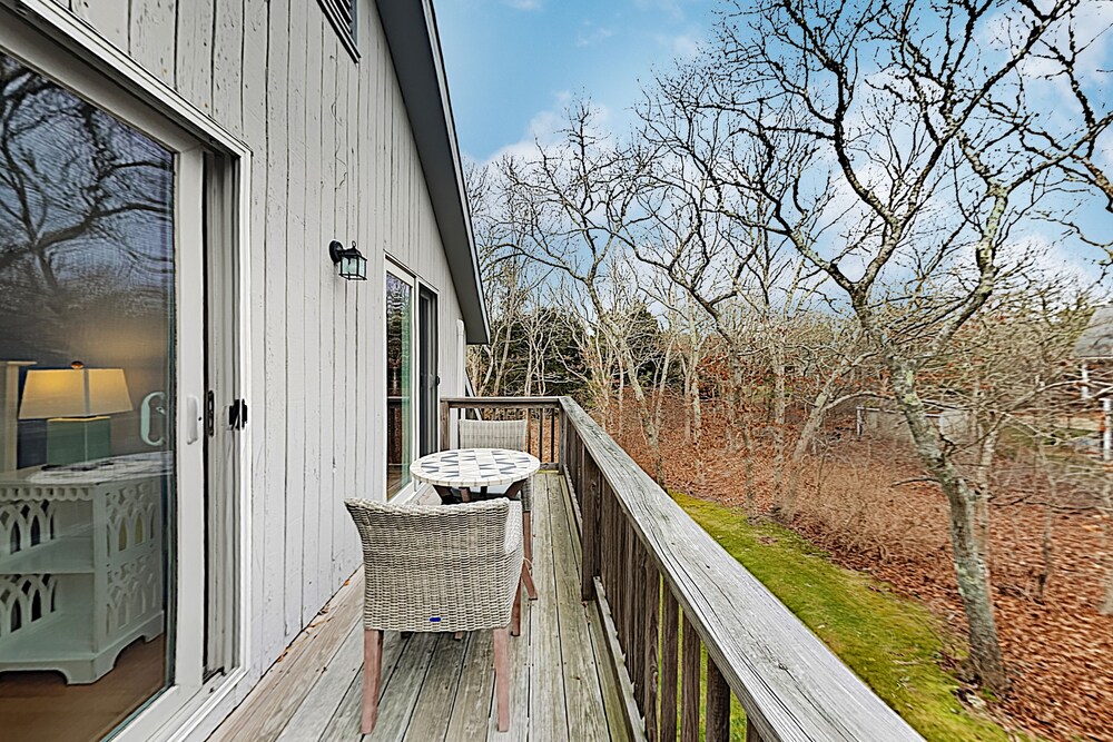 Charming Home with Deck, Screened Porch, Private Balcony, Near Beaches