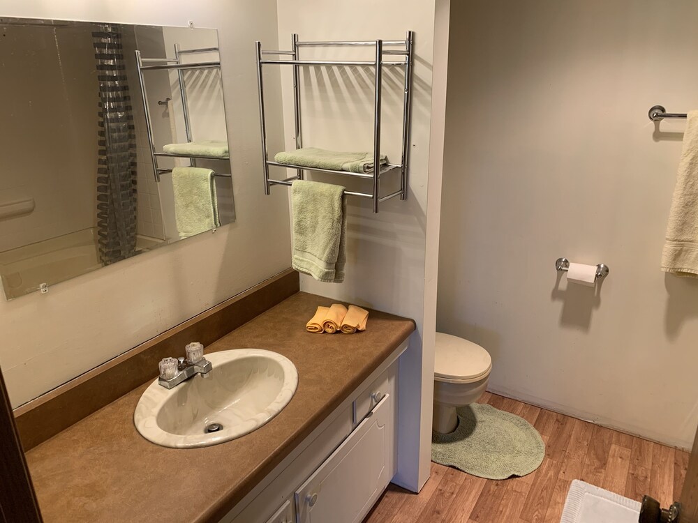 Riverview Ranch & Resort - Apt 2