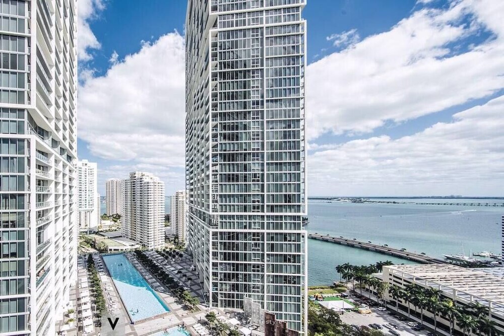 Vesper | ICON Brickell | Stunning Condo +Pool +SPA