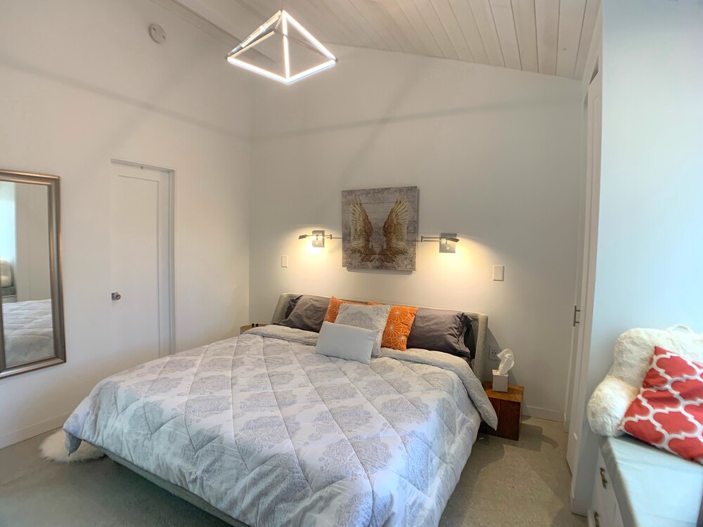 Luxury Cottage for 2. Very close to Woodstock, NY. Ulster County Vrbo