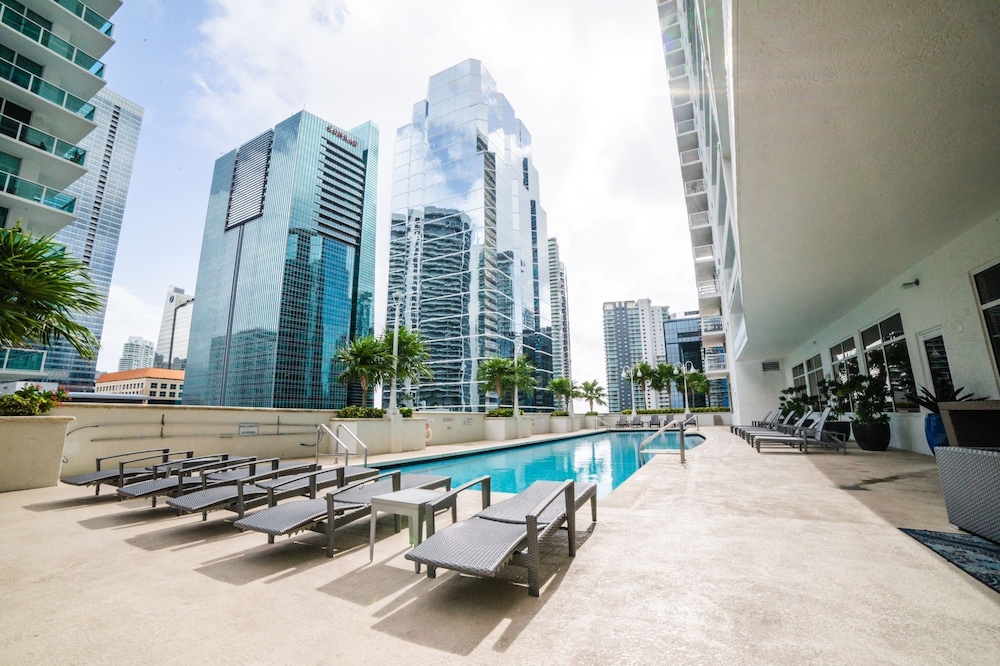 Brickell 2 Bedroom Ocean View Apartment