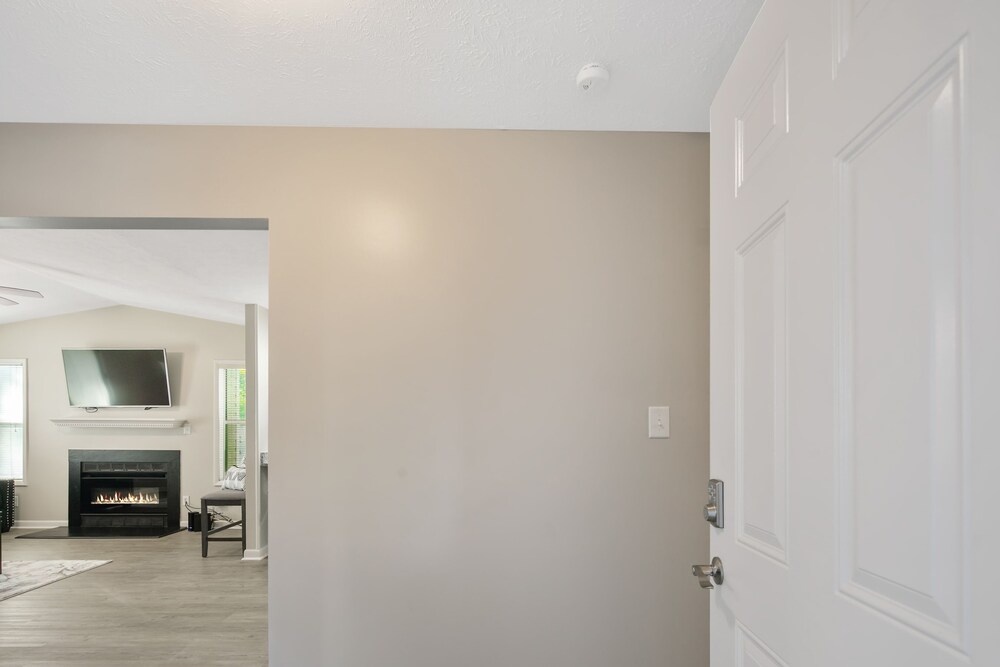 The Gray Retreat Luxury Condo Fayetteville Vrbo