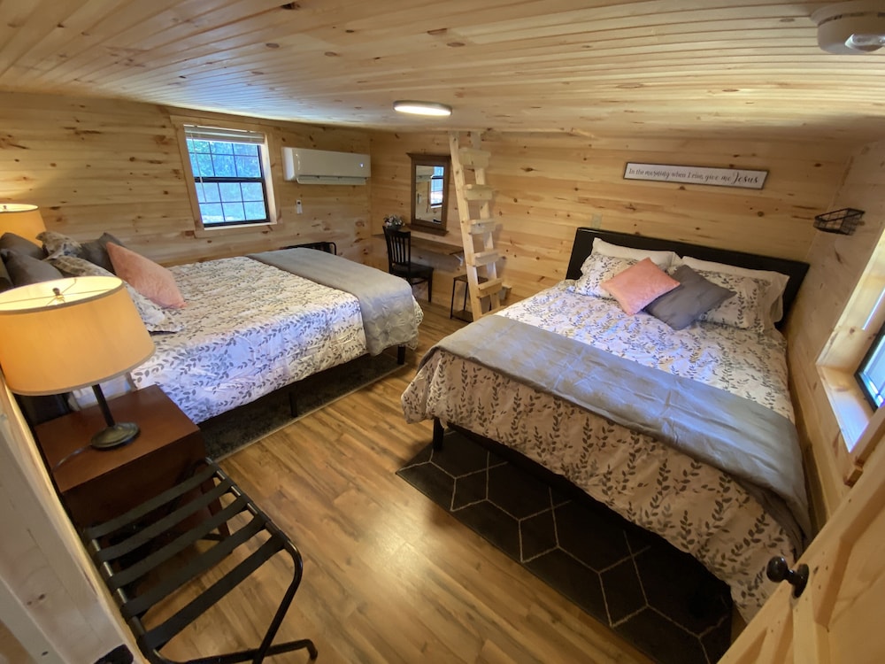 Graceful Glamping Charis Cabin NEAR Ark Encounter