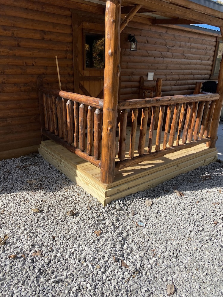 Graceful Glamping Charis Cabin NEAR Ark Encounter