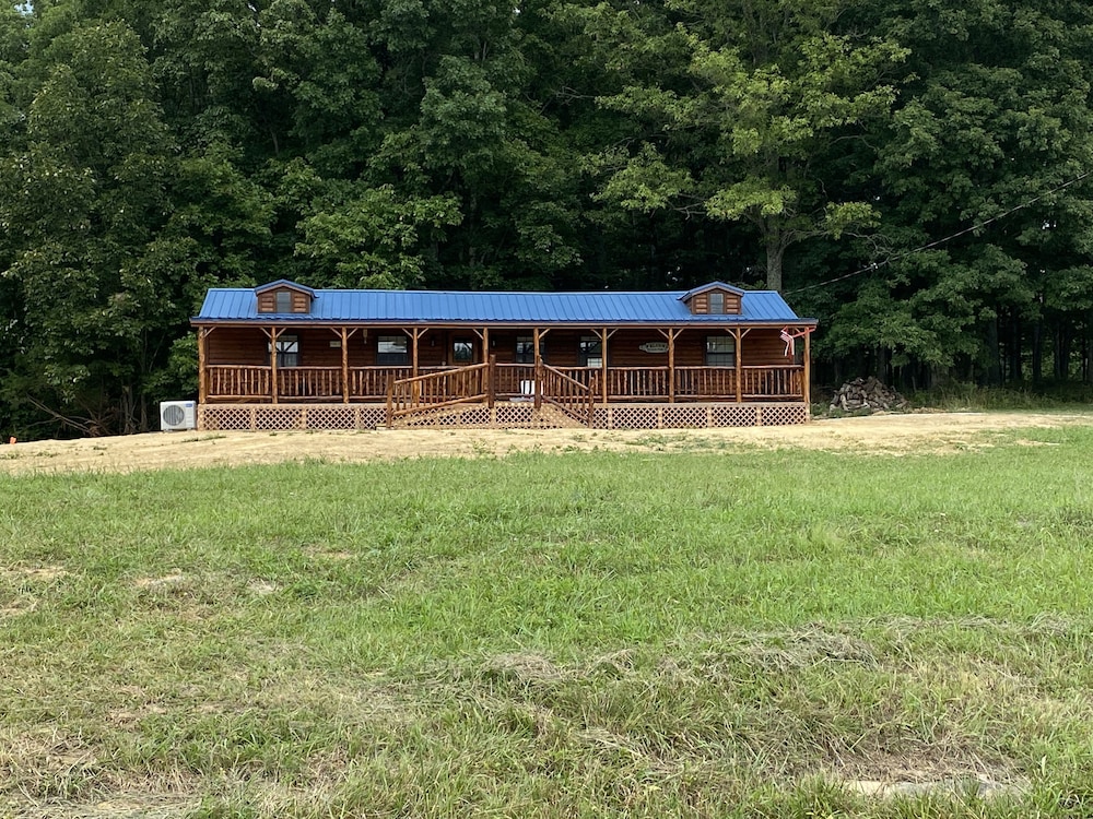 Graceful Glamping Charis Cabin NEAR Ark Encounter