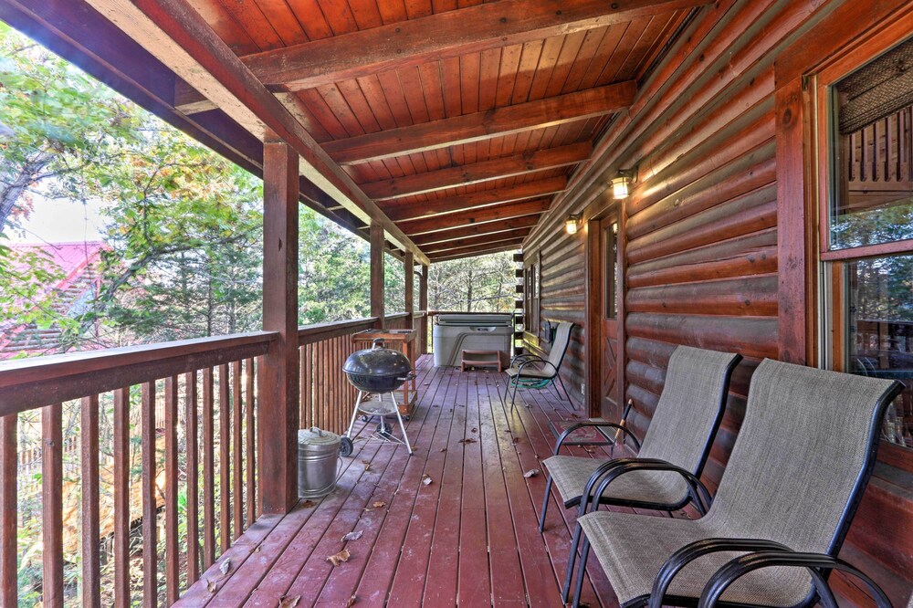 NEW! Sevierville Cabin w/ Boat Launch & Hot Tub!