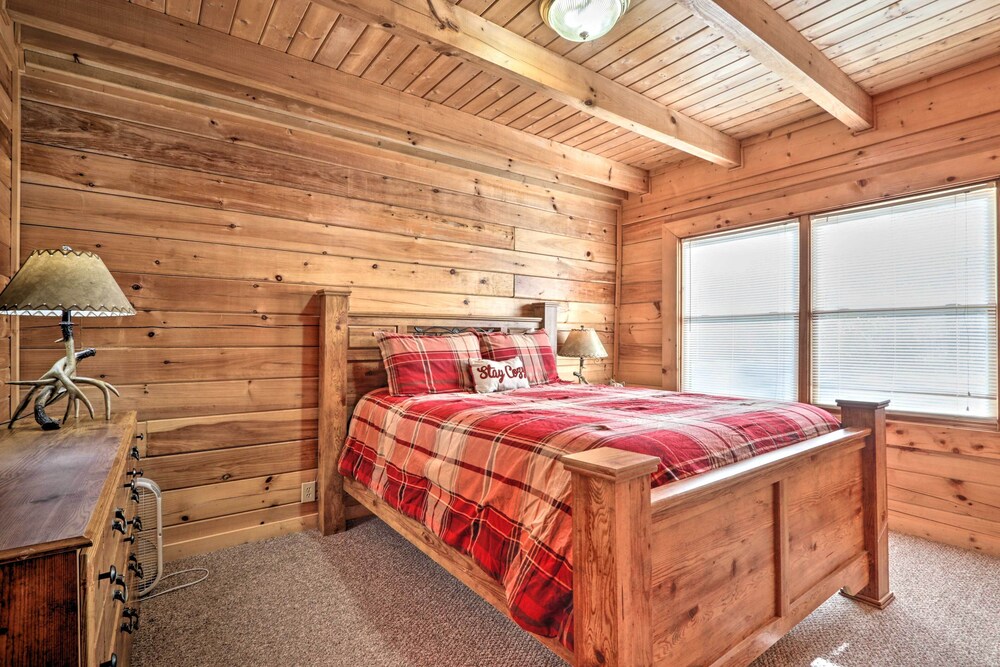 NEW! Sevierville Cabin w/ Boat Launch & Hot Tub!