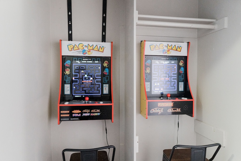 Perfect Vacation House | Backyard Oasis w/ Pool | Newly Remodeled