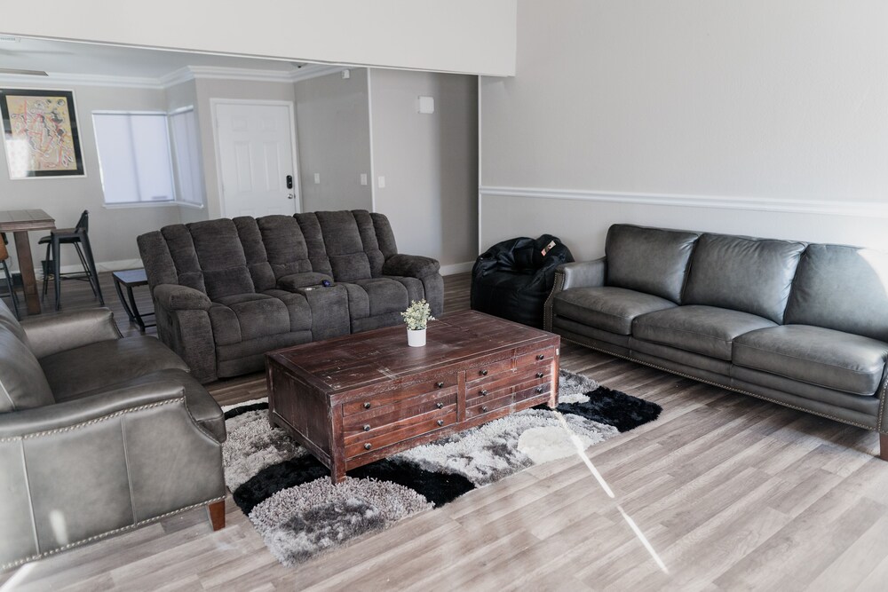 Perfect Vacation House | Backyard Oasis w/ Pool | Newly Remodeled