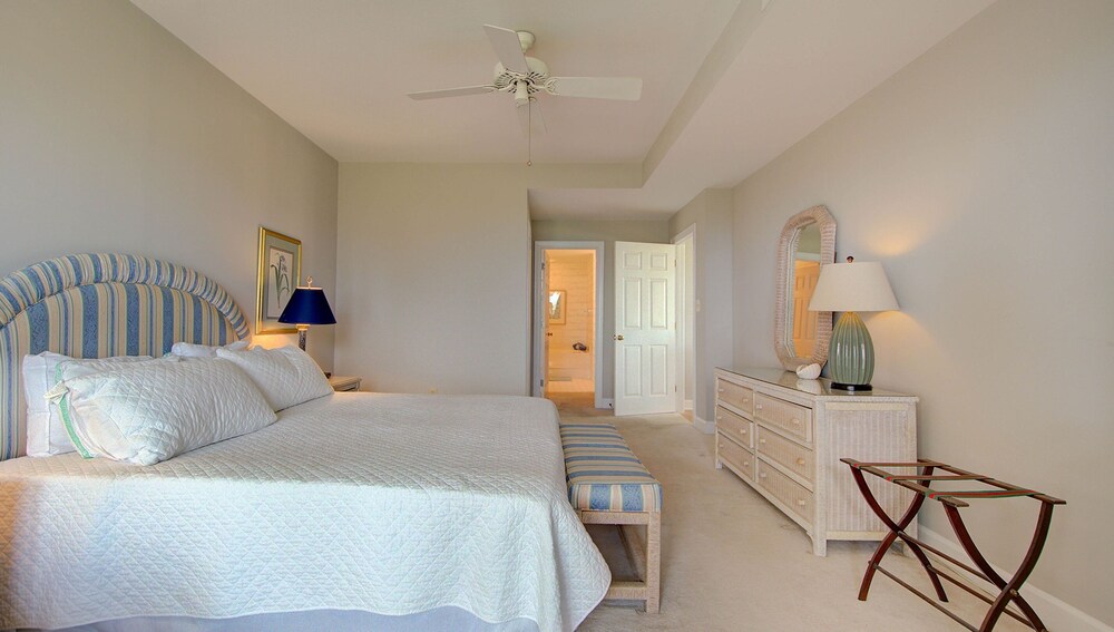 North Beach Villas by Peace Vacations
