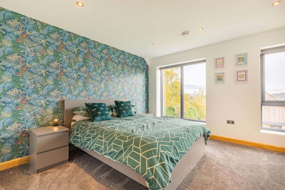 Three bedroom dog friendly holiday home in the Cotswolds The New