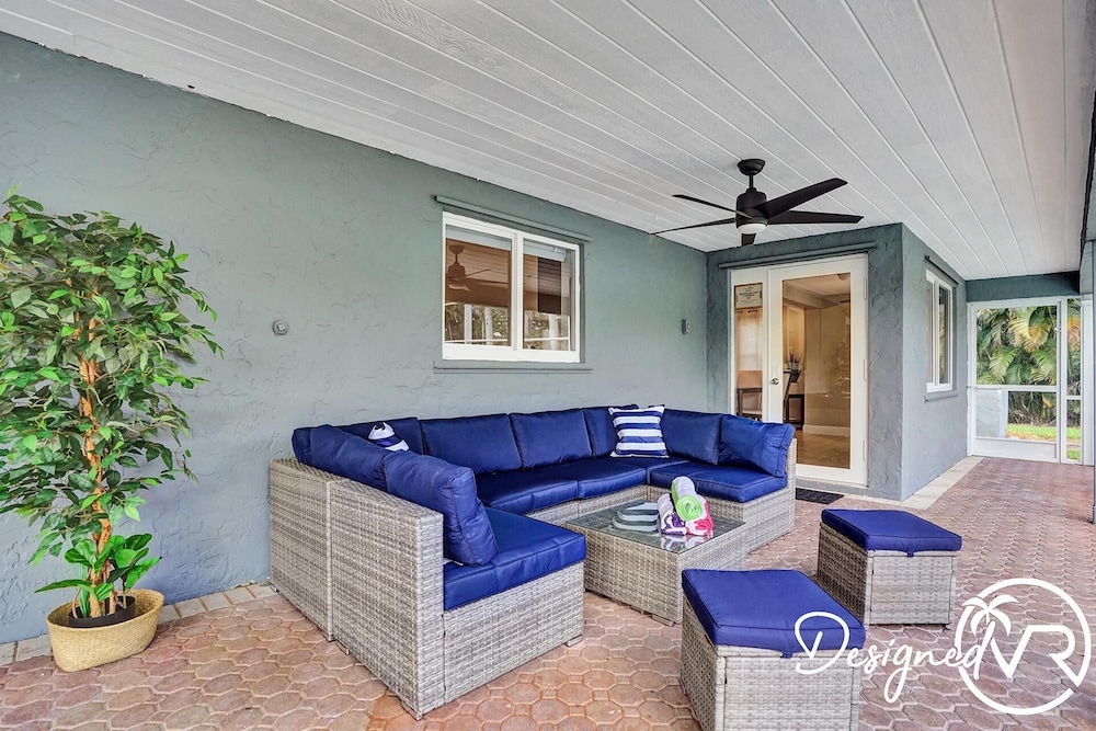 🌴🌴 Reunion Resort 7 BR w/Private Heated POOL & Fun-spaces 🏀🏸 🏐 𝘉𝘺 𝘋𝘦𝘴𝘪𝘨𝘯𝘦𝘥𝘝𝘙