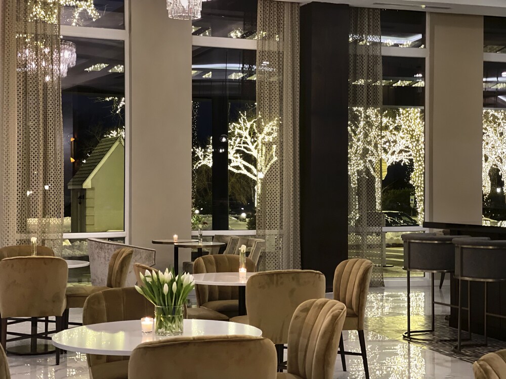 Chateau Grande Hotel