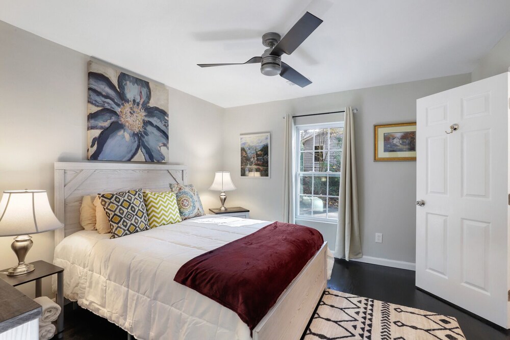 Charming 3 bedroom 2.5 bath entire home in Marietta, Cobb