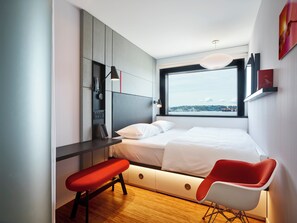 Room, 1 King Bed, Ocean View | Premium bedding, down comforters, pillowtop beds, in-room safe