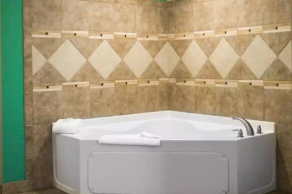 Suite/Busch Gardens/Casino/Tampa.Have Fun in Style