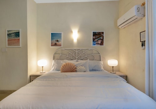 3 Bed Villa W/ Pool On The Platinum Coast - Barbados