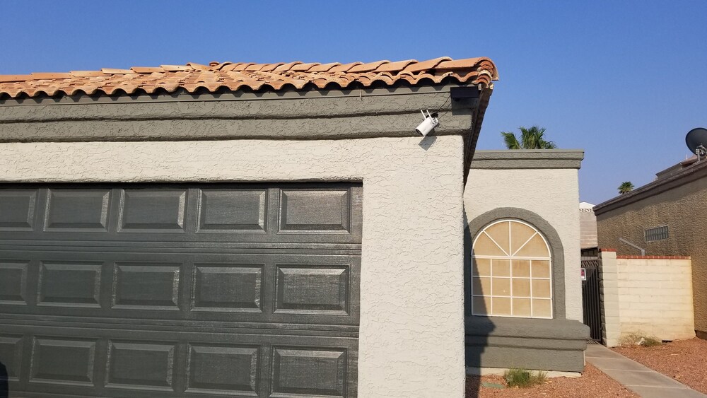 Shared cozy modernized residential home in Las Vegas (Master Bedroom)