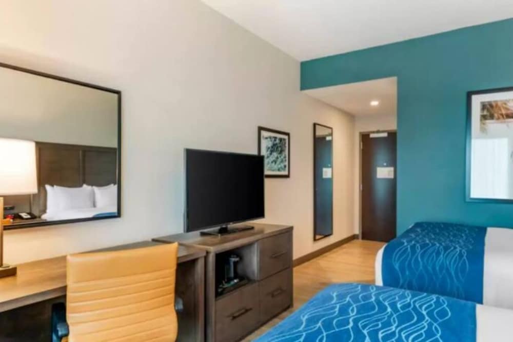 Amazing Stay Near Miami International Airport!!