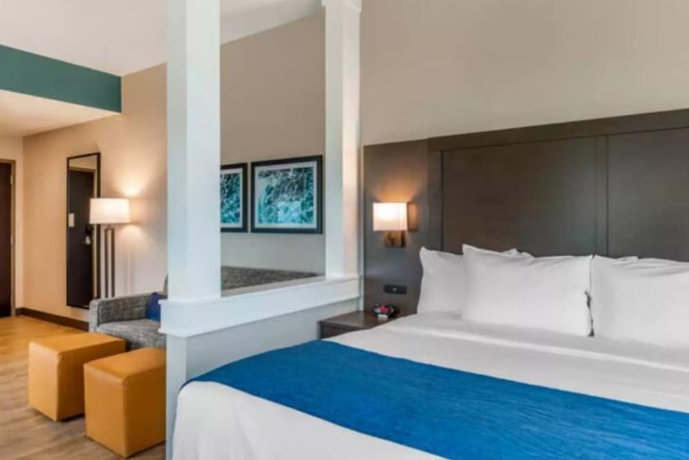 Amazing Stay Near Miami International Airport!!