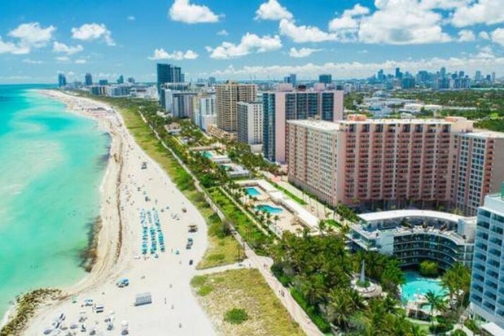 Amazing Stay Near Miami International Airport!!