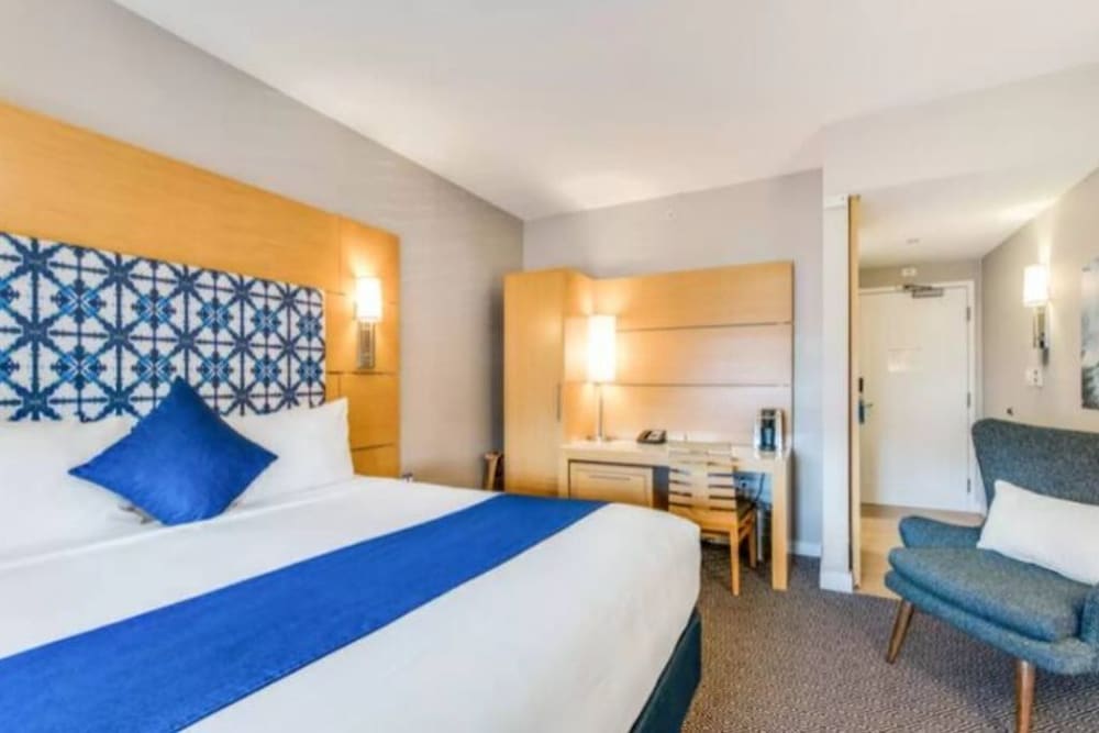 AAAmazing Bay Harbor Islands- Miami, Relax, Fun.