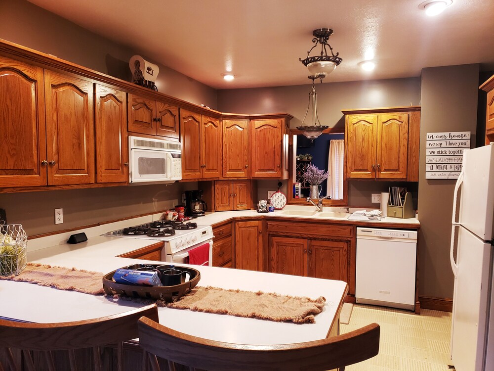 Private kitchen, Cowgirl Quarters