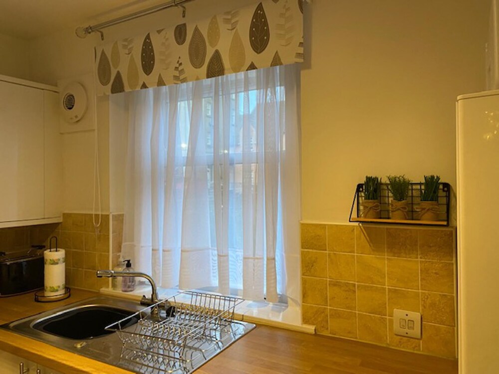 Historic Old Town 2 Bed Ground Floor Apartment