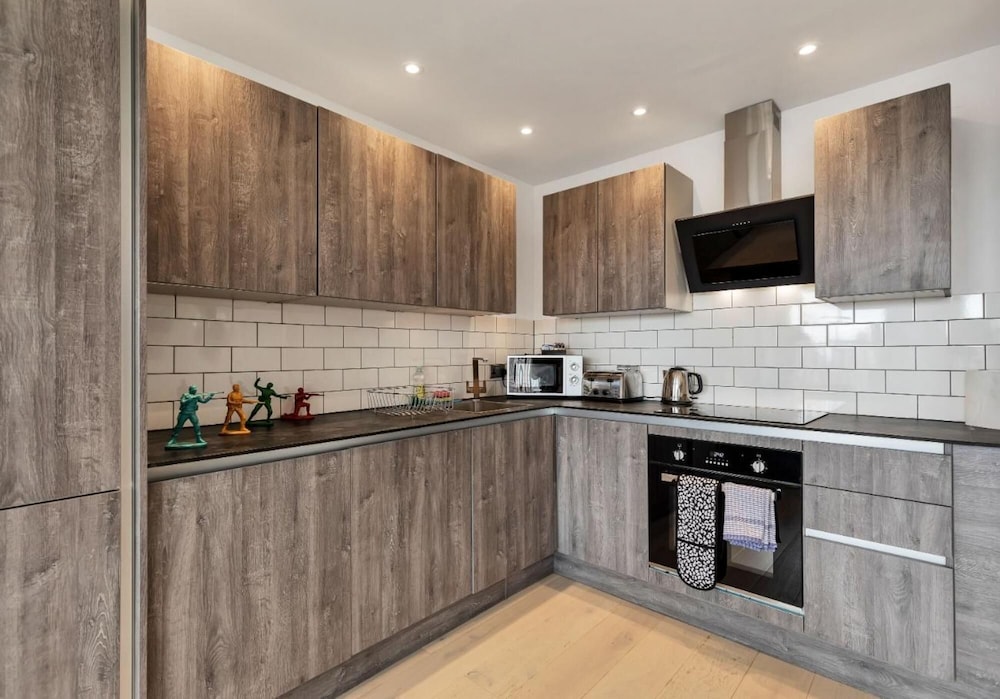 Right On Bright On Apartment 1E - City Centre Luxury Apartments