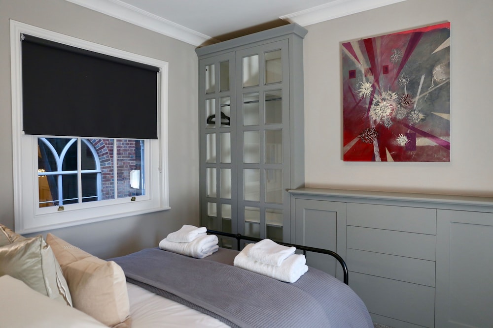 Stylish & Comfortable Townhouse in central Tunbridge Wells Royal