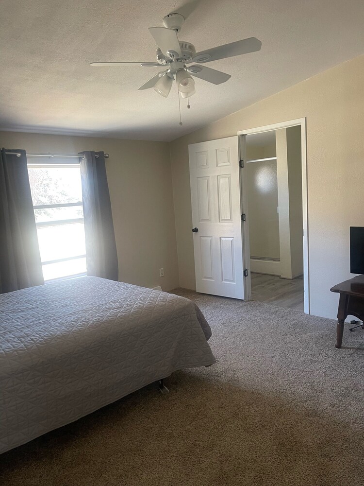 Country life Ellis County Vrbo