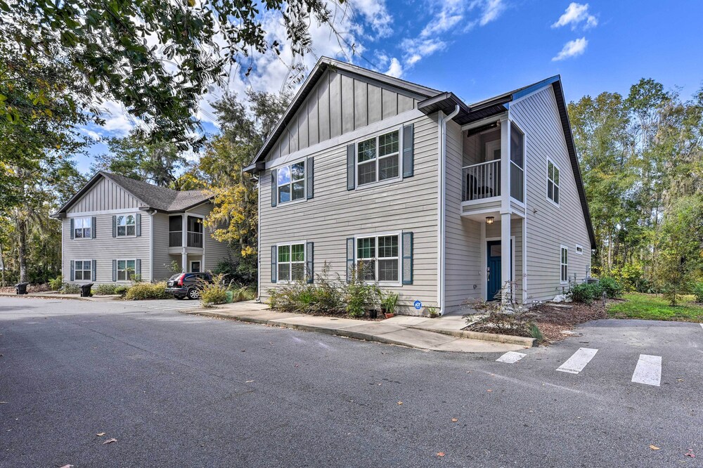 NEW! Gainesville Home ~ 8 Mi to Dtwn Attractions!