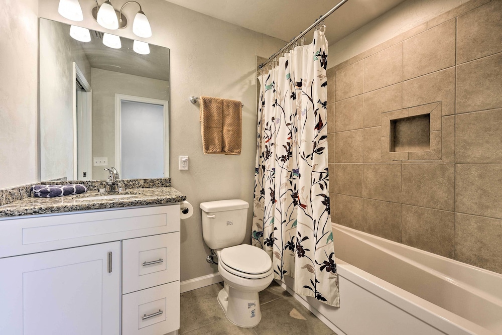 NEW! Gainesville Home ~ 8 Mi to Dtwn Attractions!