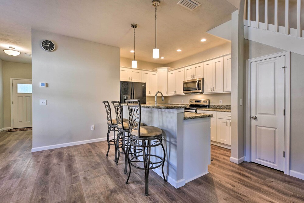 NEW! Gainesville Home ~ 8 Mi to Dtwn Attractions!