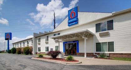 Studio 6 Altoona, IA - Des Moines East