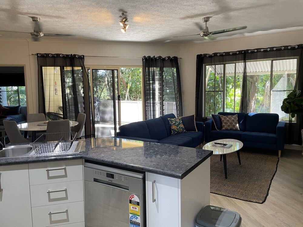 Perfect little home away from home in the tropics.