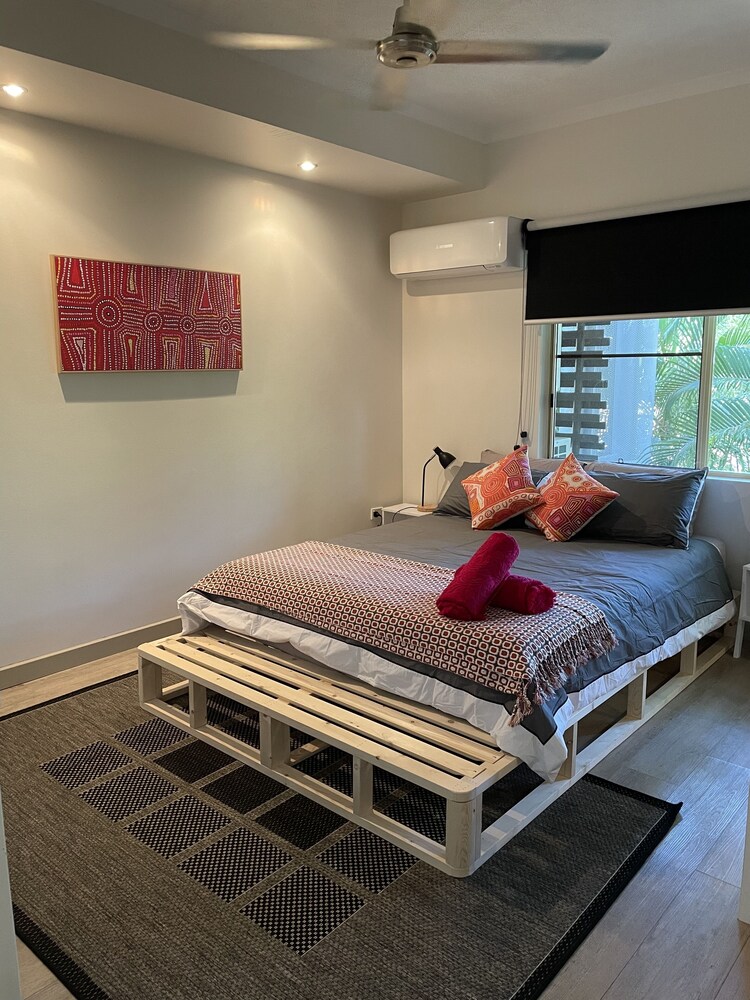 Perfect little home away from home in the tropics.