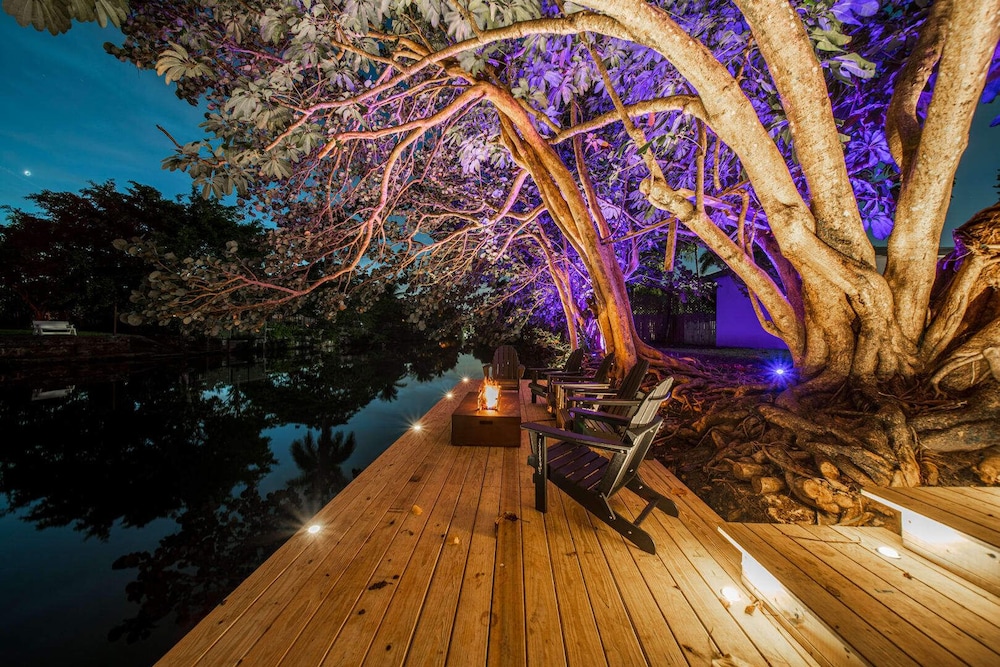 Luxury Magic⭐️ City Estates🌴 Near Beaches