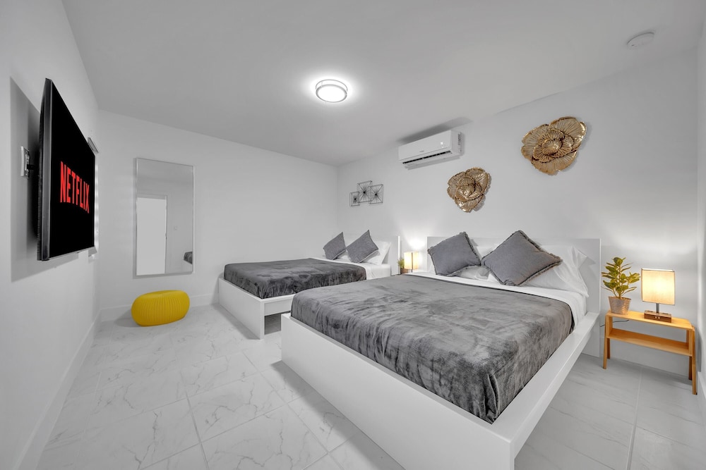 Luxury Magic⭐️ City Estates🌴 Near Beaches