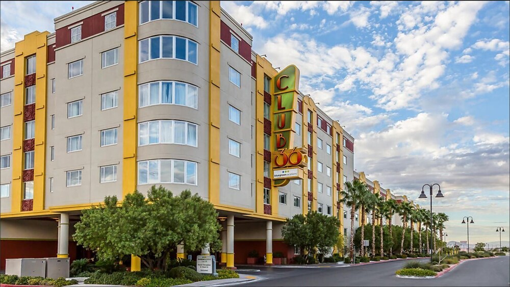 Party in Las Vegas with all your friends and family, enjoy the city, and scenery