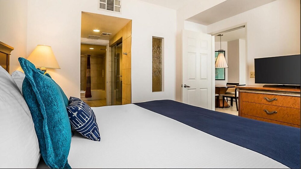 Party in Las Vegas with all your friends and family, enjoy the city, and scenery