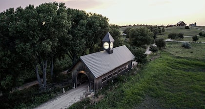 Snow Goose Lodge at Gamekeeper's Marsh