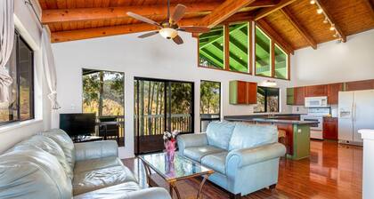 North Shore Oahu Retreat 4 Bedroom Home by Redawning
