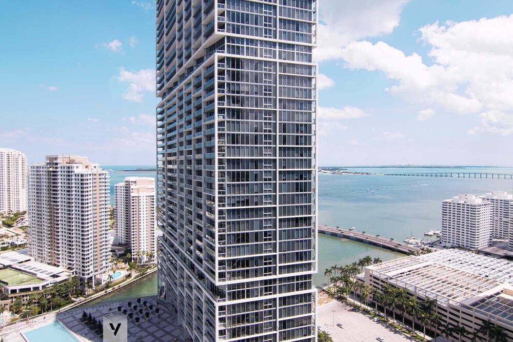 Vesper | ICON Brickell | Deluxe Condo + Pool + Spa