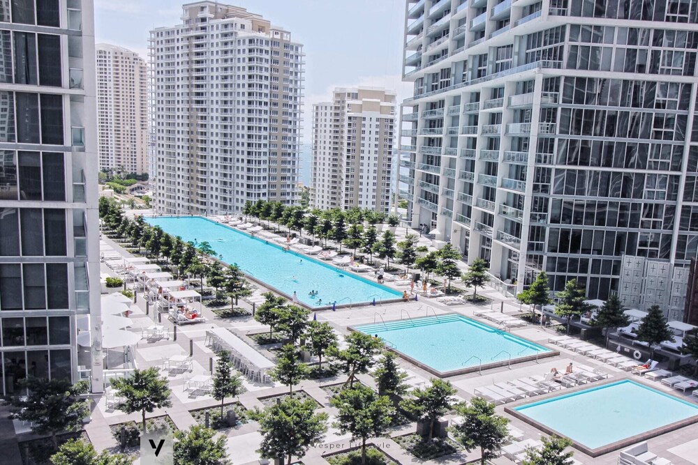 Vesper | ICON Brickell | Deluxe Condo + Pool + Spa