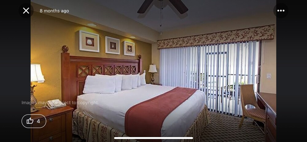 The resort is centrally located nearby Orlando parks