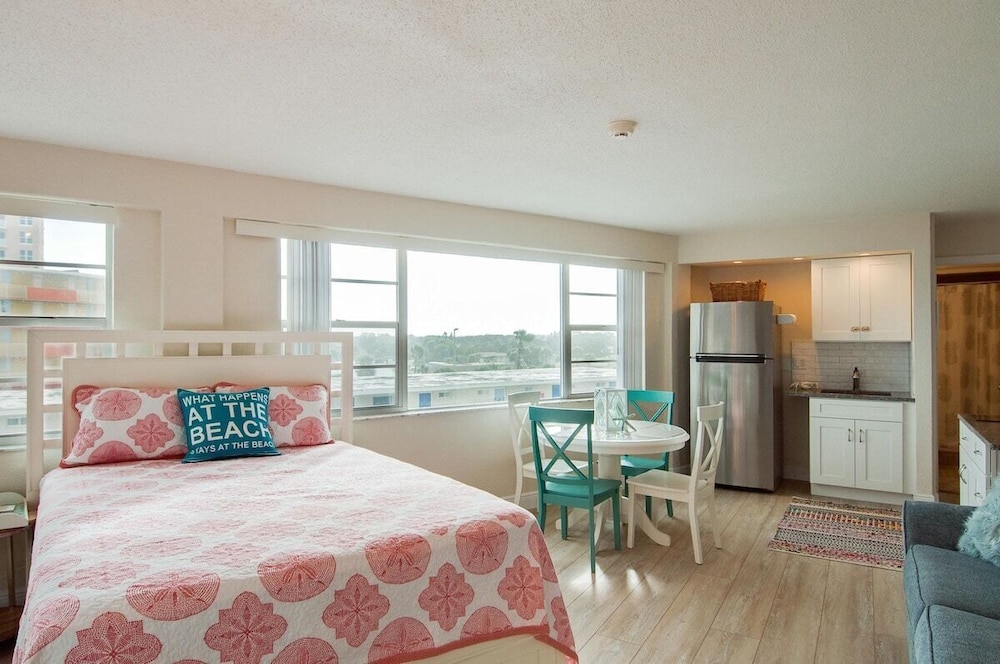 Ocean Views by Day, Star Gazing by Night #441