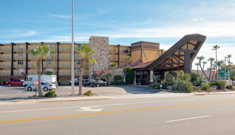 Ocean Views by Day, Star Gazing by Night #441