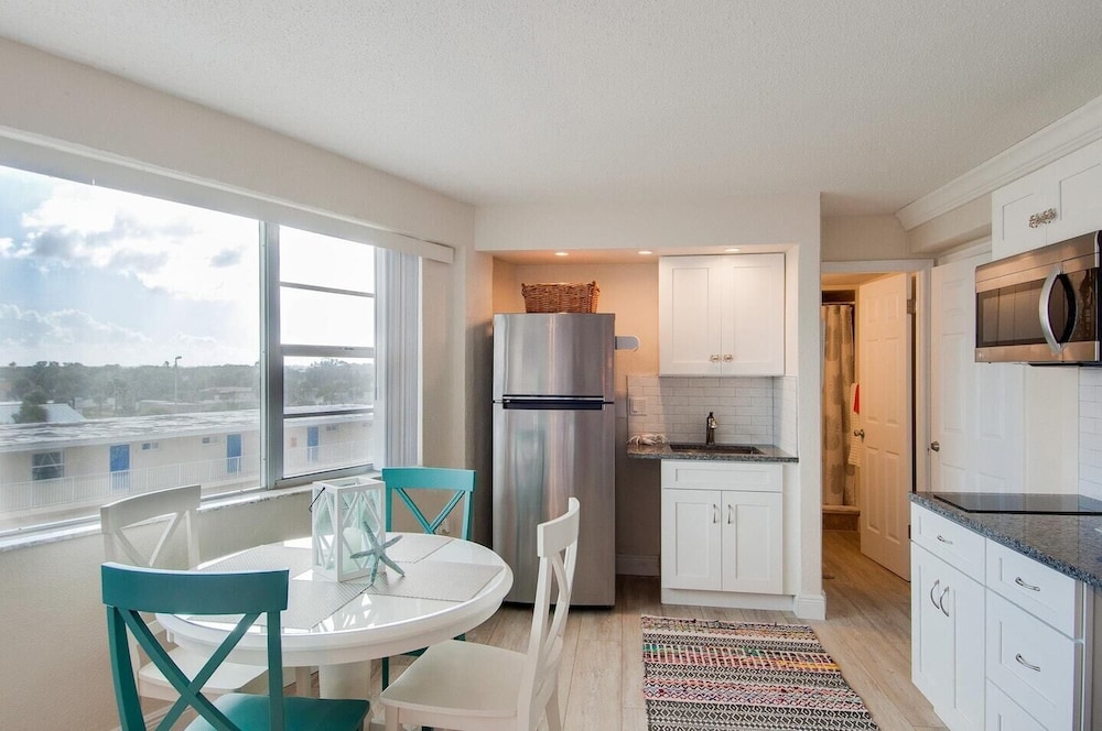 Ocean Views by Day, Star Gazing by Night #441